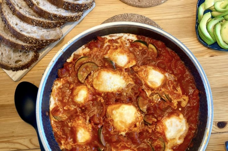 Simple Shakshuka For Brunch