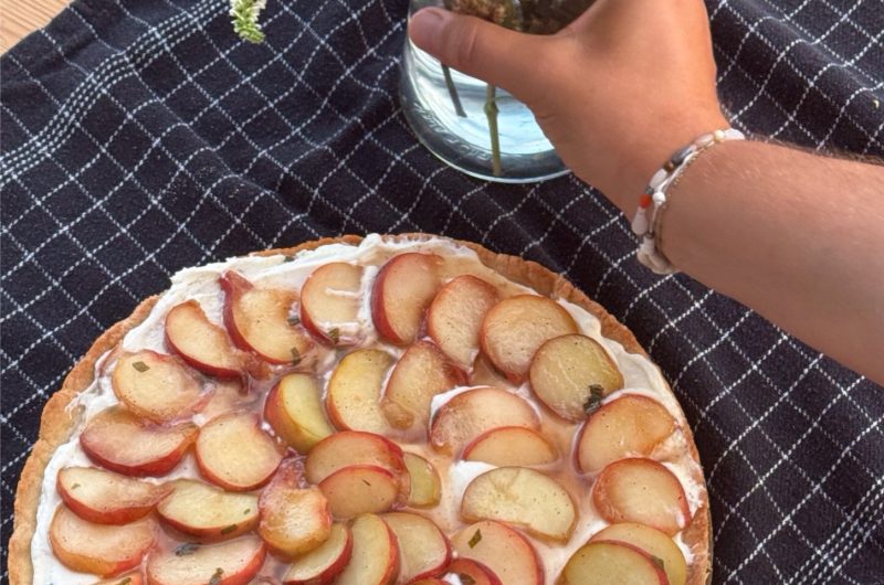 Mascarpone Peach Tarte